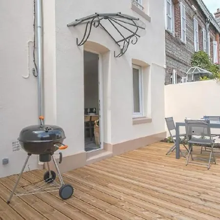Holiday home 6 Personnes